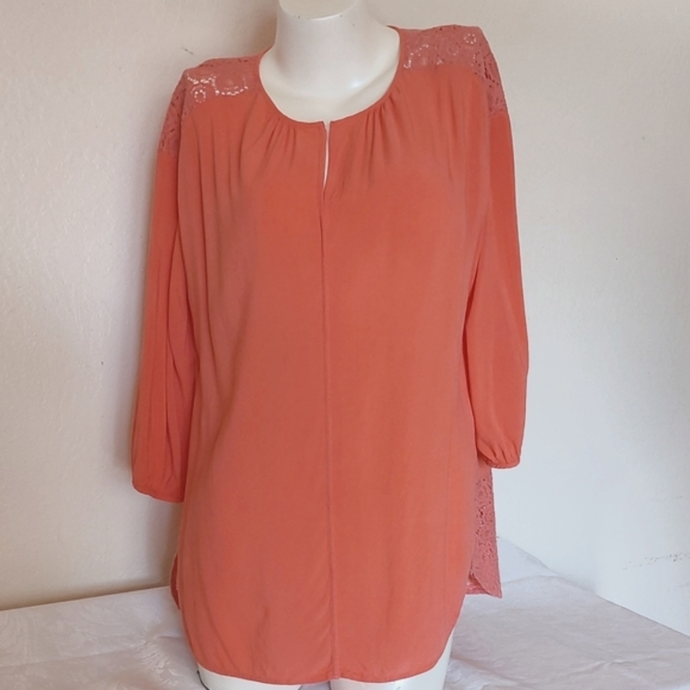 STYLUS, 3/4 length sleeve, blouse. Pale pumpkin, size L. Pre-owned, good cond.
